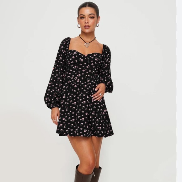 Princess Polly Dresses & Skirts - New Princess Polly Black Disty Floral Long Sleeve Smocked Boho Mini Dress Size 6